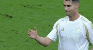 全球赛事-3场5球，C罗第13次单年进球超40，进完倒勾又献佳作