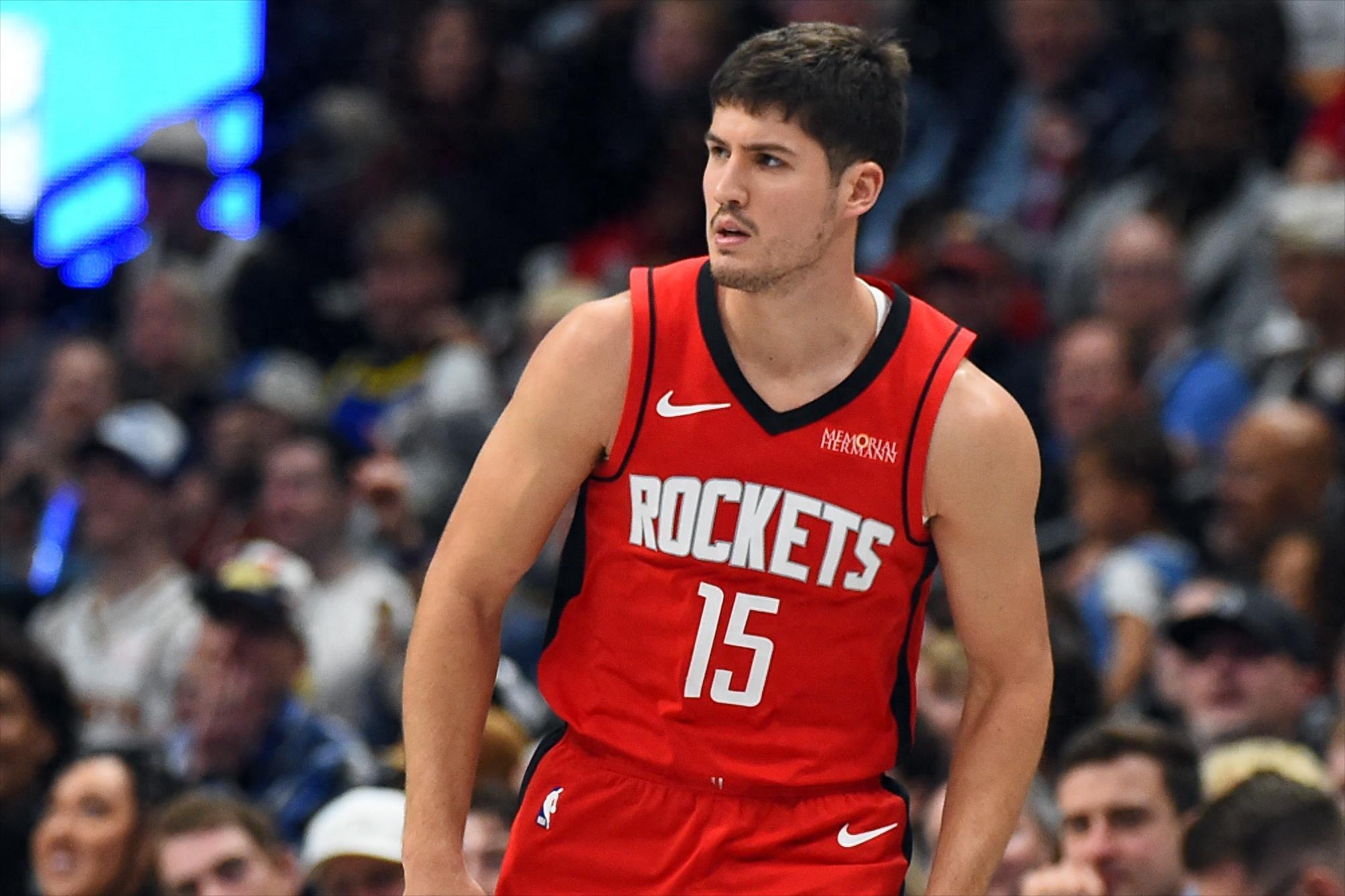 英雄联盟S赛2025-破光头文班金身，火箭16分大逆转！3大新星为乌度卡送上破局答案