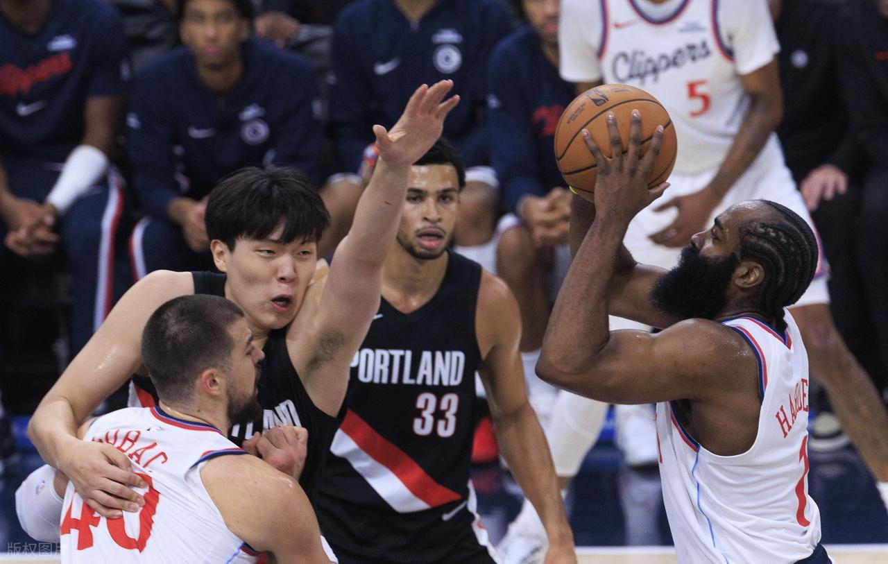 赛程分析-杨瀚森入选NBA全明星新秀赛,PK状元弗拉格对位克林根,赛程出炉