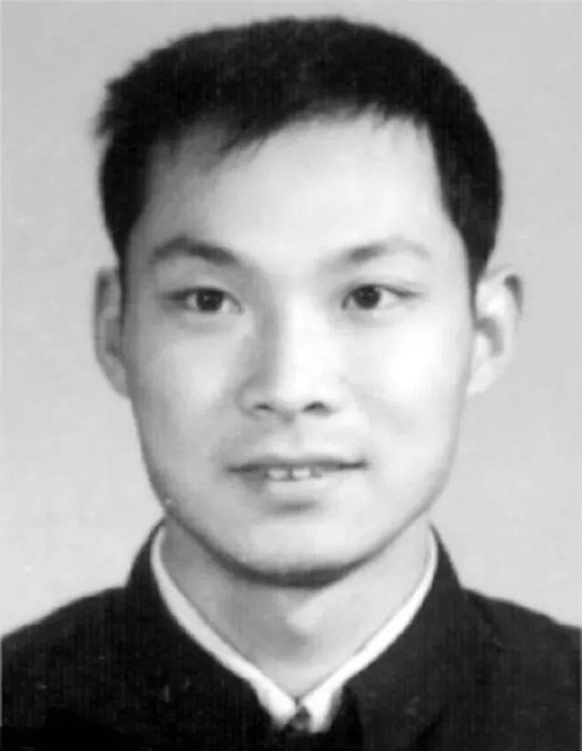 唯一在世的中共一代领导人,曾任中央政治局常委,如今109岁